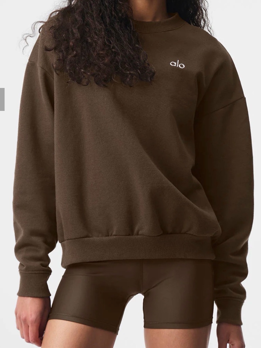 ALO Yoga Accolade Crew Neck Pullover - Espresso